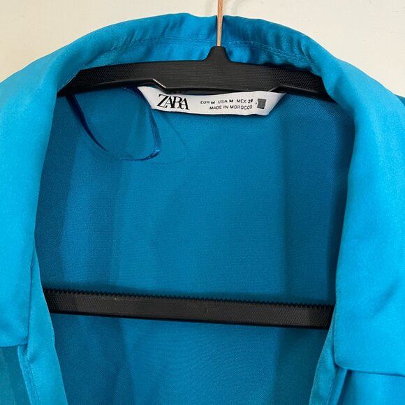 Zara M Blue Silk Wrap Dress – Classic & Comfortable, Sleeves Missing Buttons - Picture 8 of 15